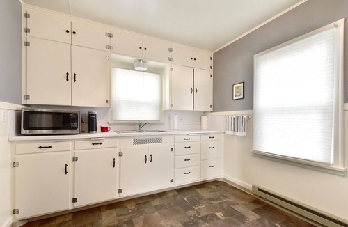 Harvard House | Coffee Klatch Cottage - Yellow