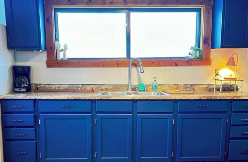 Walden Cabin | Colorado Cabin Escape with picturesque views near trails