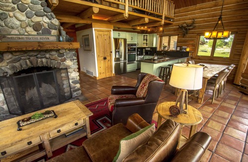 Livingston House | Come Relax, Rejuvenate & Reconnect on the Yellowstone River in Montana.