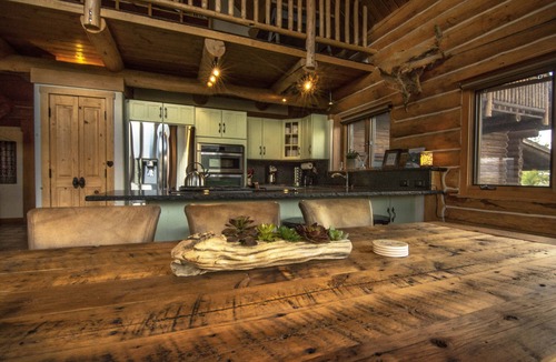 Livingston House | Come Relax, Rejuvenate & Reconnect on the Yellowstone River in Montana.