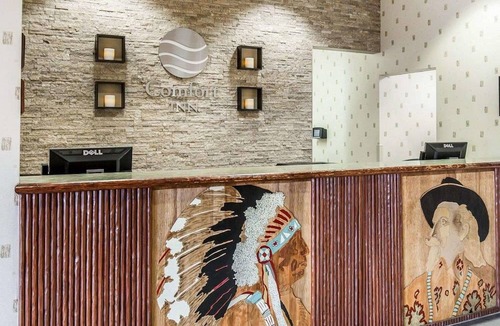 Cody Hotel | Comfort Inn at Buffalo Bill Village Resort