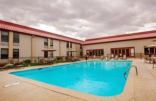 Cody Hotel | Comfort Inn at Buffalo Bill Village Resort