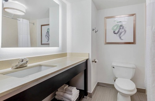 Montpelier Hotel | Comfort Inn Laurel - Fort Meade