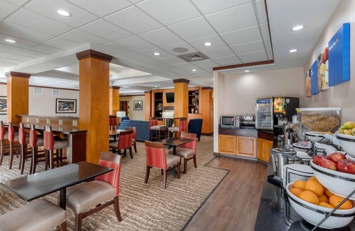 Camden Hotel | Comfort Inn & Suites Camden