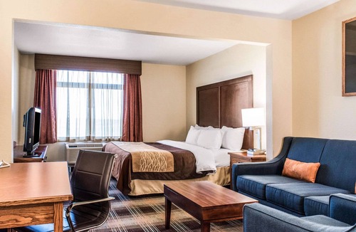 Sheridan Hotel | Comfort Inn & Suites Sheridan