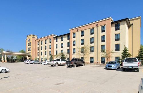 Watford City Hotel | Comfort Inn & Suites Watford City