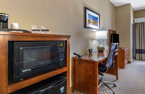 Bay Area Hotel | Comfort Suites Near Texas A&M University - Corpus Christi