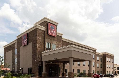 Chinatown Hotel | Comfort Suites near Westchase on Beltway 8