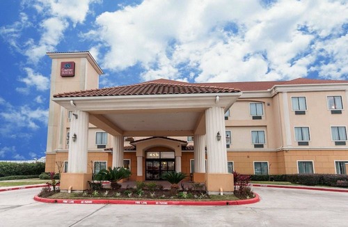 Southeast Houston Hotel | Comfort Suites Hobby Airport