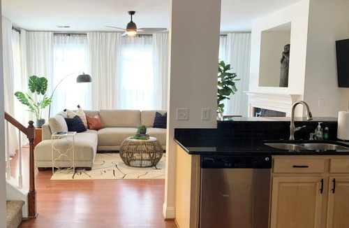 Wesley Heights House | Comfortable 3-bedroom Getaway Near Uptown Charlotte, Close to Everything
