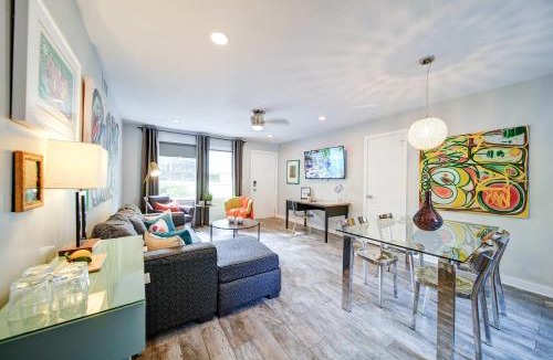 Cherry House | Comfortable and stylish condo near Myers Park