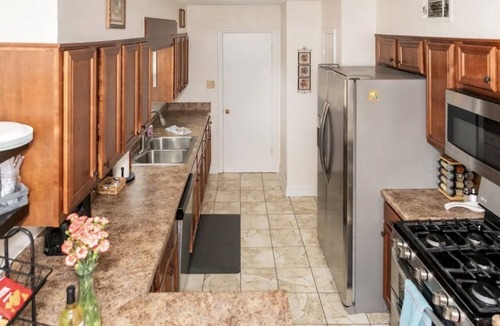 East Memphis House | Comfortable East Memphis home with a pool in a great neighborhood