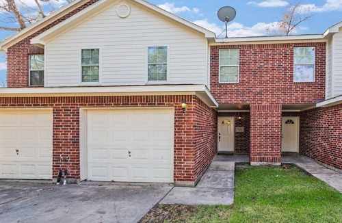 Northside Apartment | Comfortable Spacious 3 Bedroom Rural