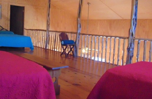 Sabinal Cabin | CONCAN! Float 2 Cabin, Walk 2 Frio River, Volleyball, Comanche River Access!