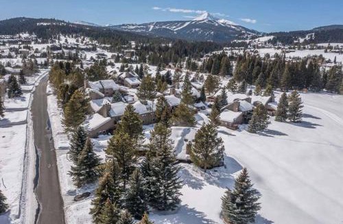Big Sky Meadow Village Apartment | Condo Adjacent Nordic Ski, Fireplace & Indoor Pool