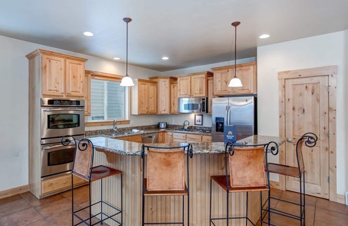 Bear Hollow Village House | Contemporary Home with Private Hot Tub, Fireplace, Garage Parking, & Shared Pool