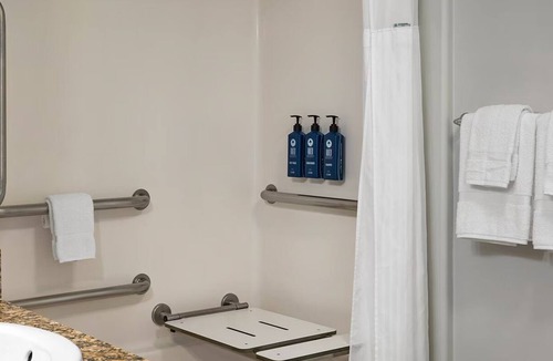 East Village Condo | Convenient Acessible Studio Condo for Comic Con 2026 San Diego