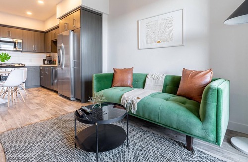 NoHo Arts District Apartment | Convenient North Hollywood 1BR w/ Gym + Parking