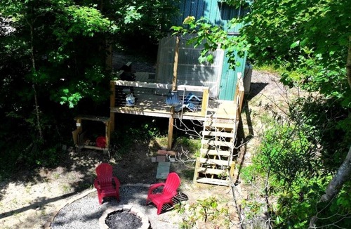 Purlear Cabin | Cool A-Frame on Creek in Purlear, North Carolina