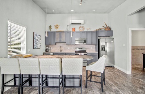 Port Aransas House | Coral Reef Villa 5 Premium 1 Bedroom