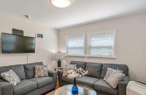 Cortez Hill House | Cortez Hill Getaway