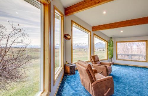 Corvallis House | Corvallis Coyote Creek House with Mountain Views!