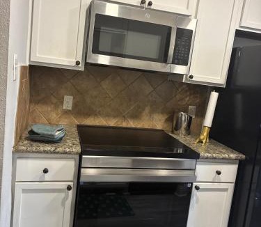 Houston Apartment | Cosy Apartment not far from IAH