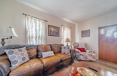 Cuyahoga Falls Cottage | cottage in the falls · Cottage in the Falls, 2 b, 2 bath, fireplace