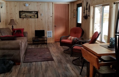 Priest River Cabin | Cottage on Priest Lake