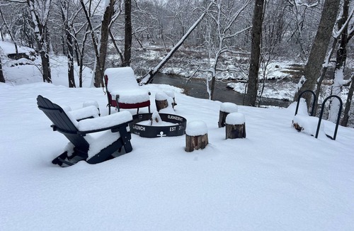 West Siloam Springs Cottage | Cottage on the waterfall.