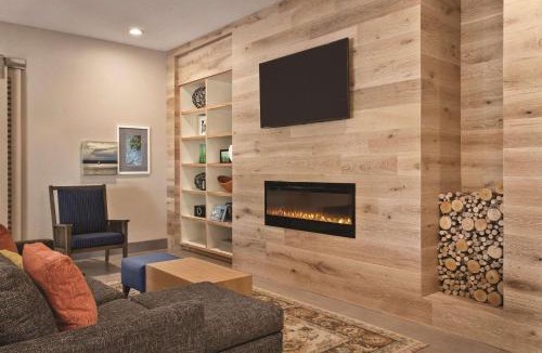 Byram Hotel | Country Inn & Suites by Radisson, Byram-Jackson South, MS