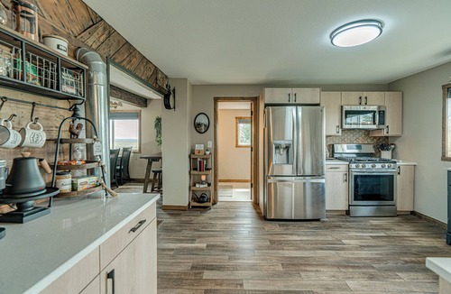 Menoken Other | Country Living with Modern Amenities and Hot Tub
