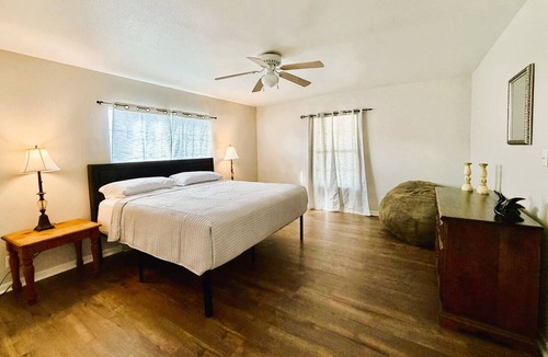 San Marcos House | Countryside Acres