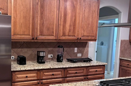 Sealy House | Countryside Serene Sunset Ranch: 50-acre luxury retreat, Hot tub, sleeps 10!