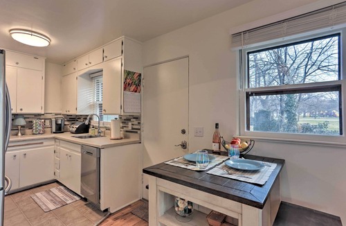 North End House | Couple’s Getaway in North End Boise - Walk to Dtwn