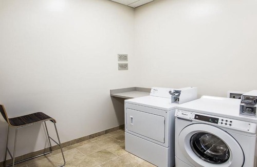 Cayce Hotel | Courtyard by Marriott Columbia Cayce