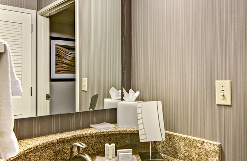 East End Hotel | Courtyard by Marriott Downtown Boise