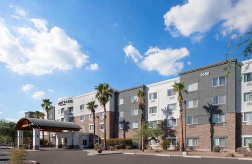 Maryvale Hotel | Courtyard by Marriott Phoenix West/Avondale