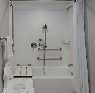 Springfield Hotel | Courtyard by Marriott Springfield Downtown