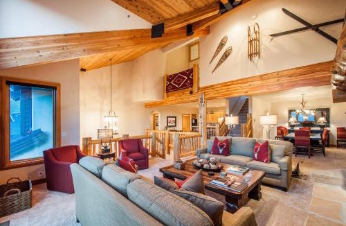 Park Meadows House | Cove #8