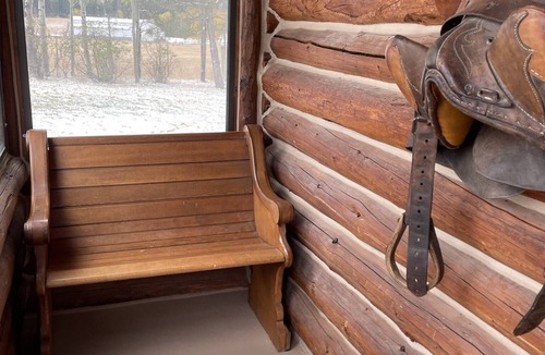 Helena Cabin | Cowboy Cabin Getaway