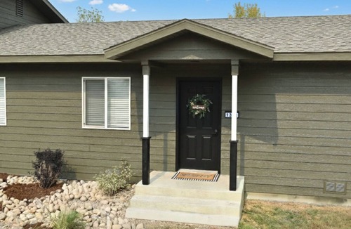 Shelby Condo | Cowboy Condo in Charming Shelby