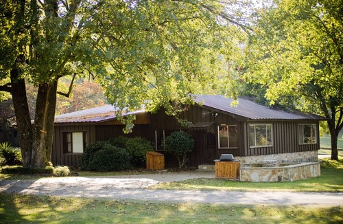 Hot Springs House | Cowboy Suite at Panther Valley Ranch