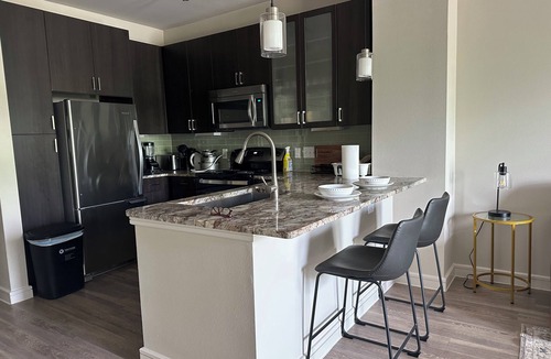George Bush Park/Eldridge Apartment | Cozy 1-bedroom apartment in fabulous Houston with AC and gym access