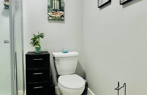 FM 1960 Apartment | Cozy 1-bedroom apartment in nice Houston with AC