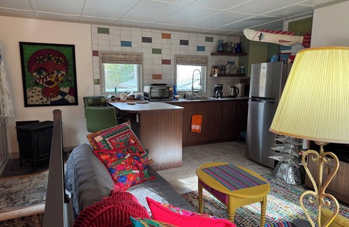 University District Apartment | Cozy 1-bedroom Apt in Missoula. Walking distance to the University and downtown