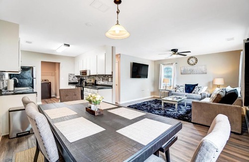 Paw Creek House | Cozy, 1-Level Cottage - 5 miles to Uptown CLT