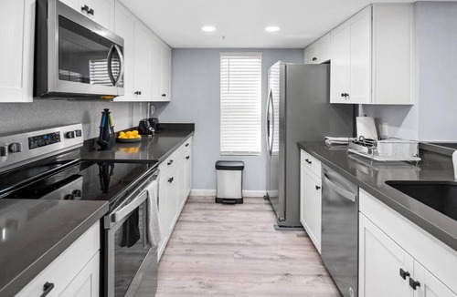 Arrowhead Lakes House | Cozy 1bd in of Old Town Heated HotTub