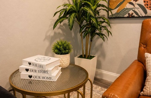 Riverside Terrace Apartment | Cozy 1BR Near Med Center, NRG & Downtown