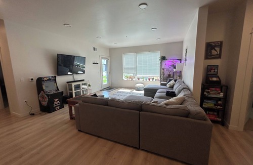 Livingston Condo | Cozy 2-bedroom condo in lovely Livingston